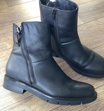TU Sole Comfort Women’s Boots Black Size 4