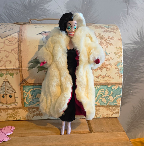Rare cruella vil doll black - de,