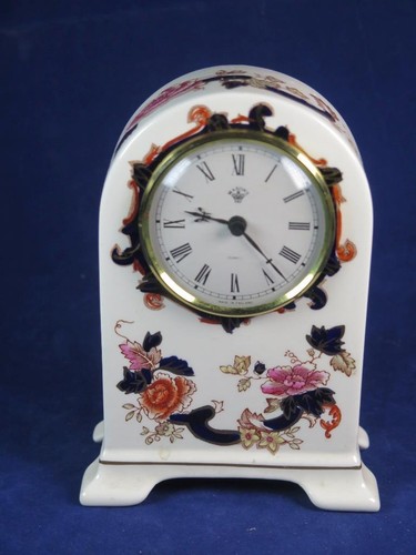 Collectable mantel clock - collectable,