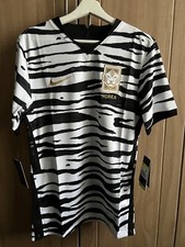 Official Rare BNWT South Korea
