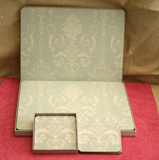 LAURA ASHLEY SIX PLACE / TABLE