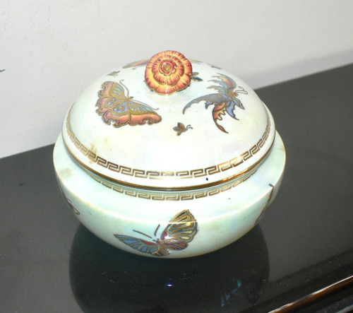 Daisy makieg jones wedgwood - daisy, makieg-jones