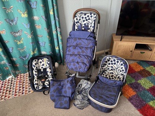 Cosatto travel system - in,