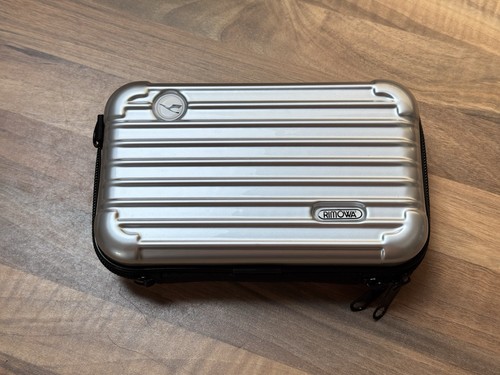 Lufthansa rimowa style first - lufthansa,