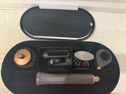 Dyson airwrap multi styler - dyson,