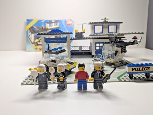 Lego town police - town:, station