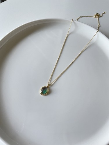 Mood color changing pendant - color-changing,