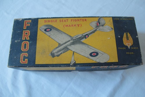 Vintage frog single - frog, v