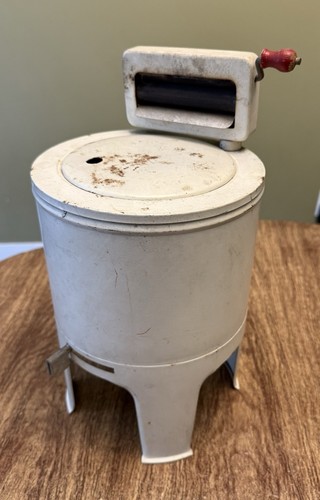 Vtg pet mfg - vtg, wringer