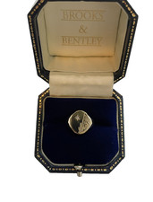 Diamond Signet Ring 9ct Gold