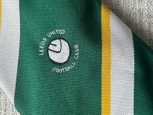 Leeds united antique - leeds, club