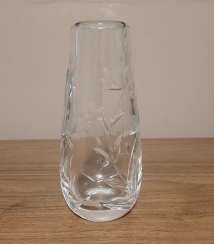 Clear crystal bud vase - clear, 5