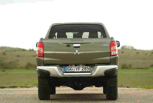 Mitsubishi l200 double - mitsubishi, cab