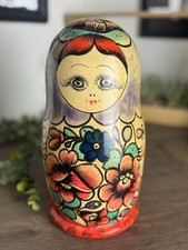 Vintage MATRYOSHKA Large Russian Traditional Hand Painted Wood Nesting Dolls