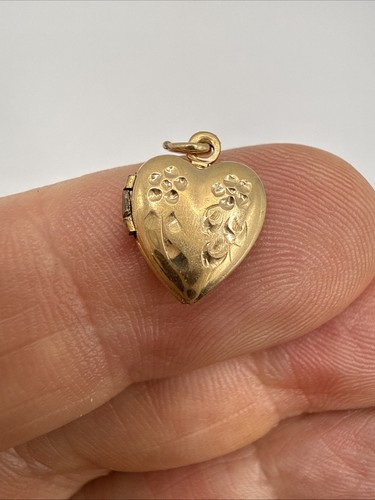 Solid 10k gold miniature - gold, heart