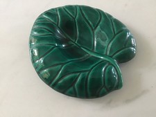 Majolica Pottery /Leaf / Green