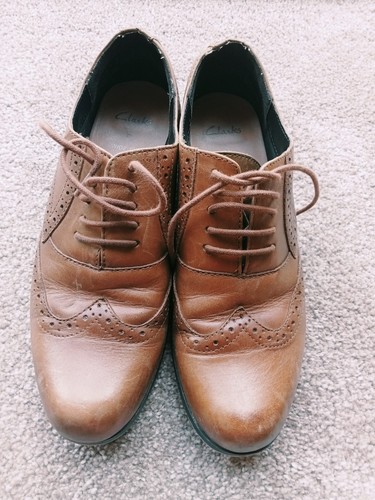 Clarks tan leather wingtip - clarks,