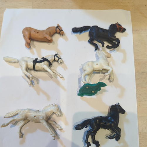Vintage painted plastic timpo - vintage,