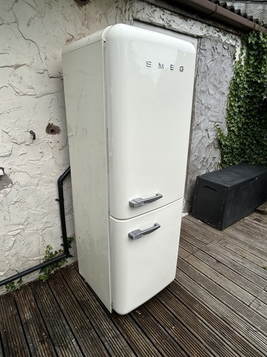 Smeg fridge freezer working - smeg,