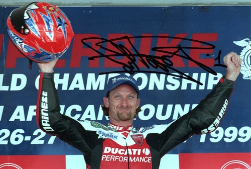 Carl fogarty signed photo - fogarty,