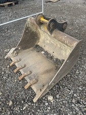 Case 900 Mm Digging Bucket Excavator/digger 45mm Pins