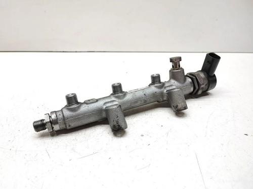 Audi 4a2 fuel rail - 4a2,,