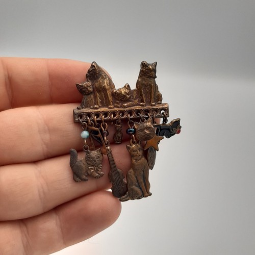 Vintage bronze cat brooch pin - vintage,