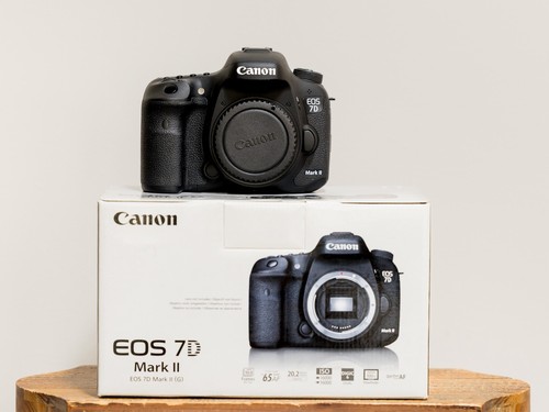Canon eos mark body - 7d,