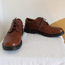 Clarks UK 9 G Cushion Cell