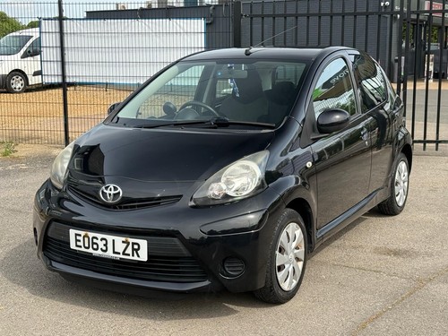 2013 toyota aygo - toyota,