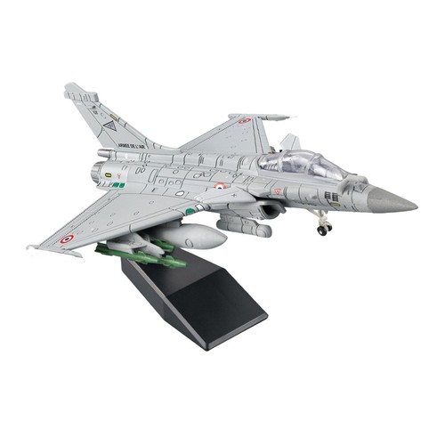 French fighter jet model - 1:72,
