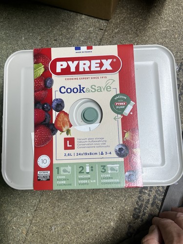 Pyrex cook save vacuum - cook,
