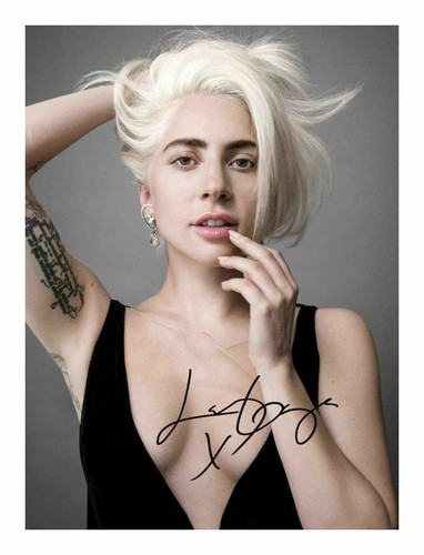 Lady gaga autograph signed - autograph, pp