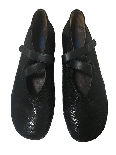 Wolky size black shiny - 42,