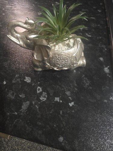 9cm silver shade elephant - 9cm,