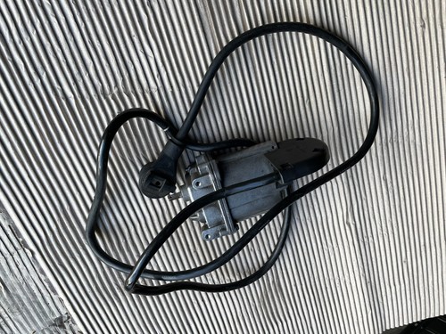 Mercedes benz r129 actuator - mercedes-benz,