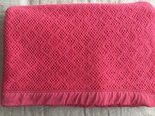 Large Vintage Retro Mid Century Deep Pink Cellular Wool Blanket Ribbon Edge VGC