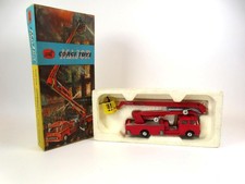 Corgi 1127 Simon Snorkel Fire
