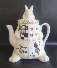 Alice In Wonderland White