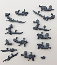 Bolt Pistol, sword arms -