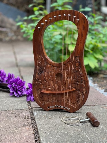 String lyre harp - lyre,