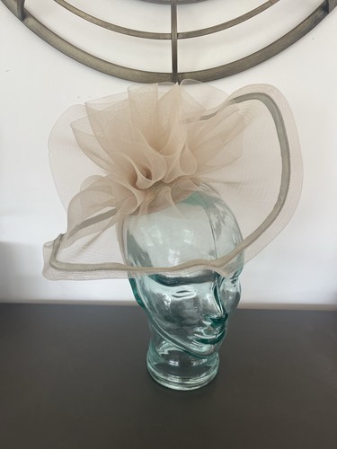 Almond nude fascinator new - almond,
