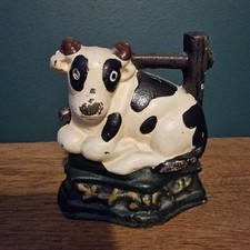 Small Collectable Painted Cast Iron Door Stop In Shape Of A Cow
