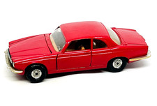 Corgi Jaguar XJ12 C in red