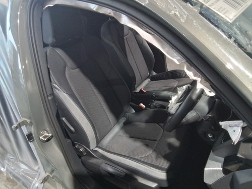Front seat audi - rh, mk2