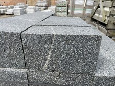 Granite kerbs kerbstones - ,