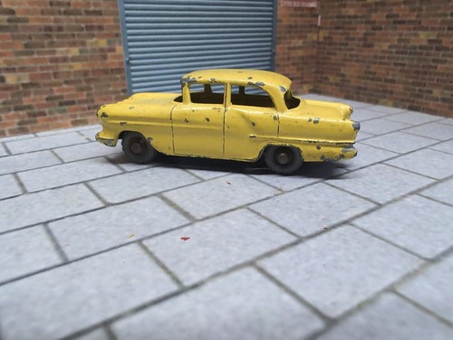 Lesney vauxhall victor - lesney,