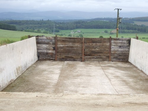 Photo 6x4 empty - pit, at
