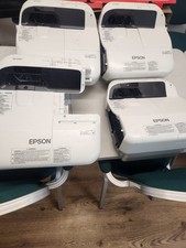 Epson EB-575W Ultra Short