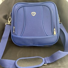 International Traveller iT Blue Flight Bag With 2 Large Pockets - 12”x12”